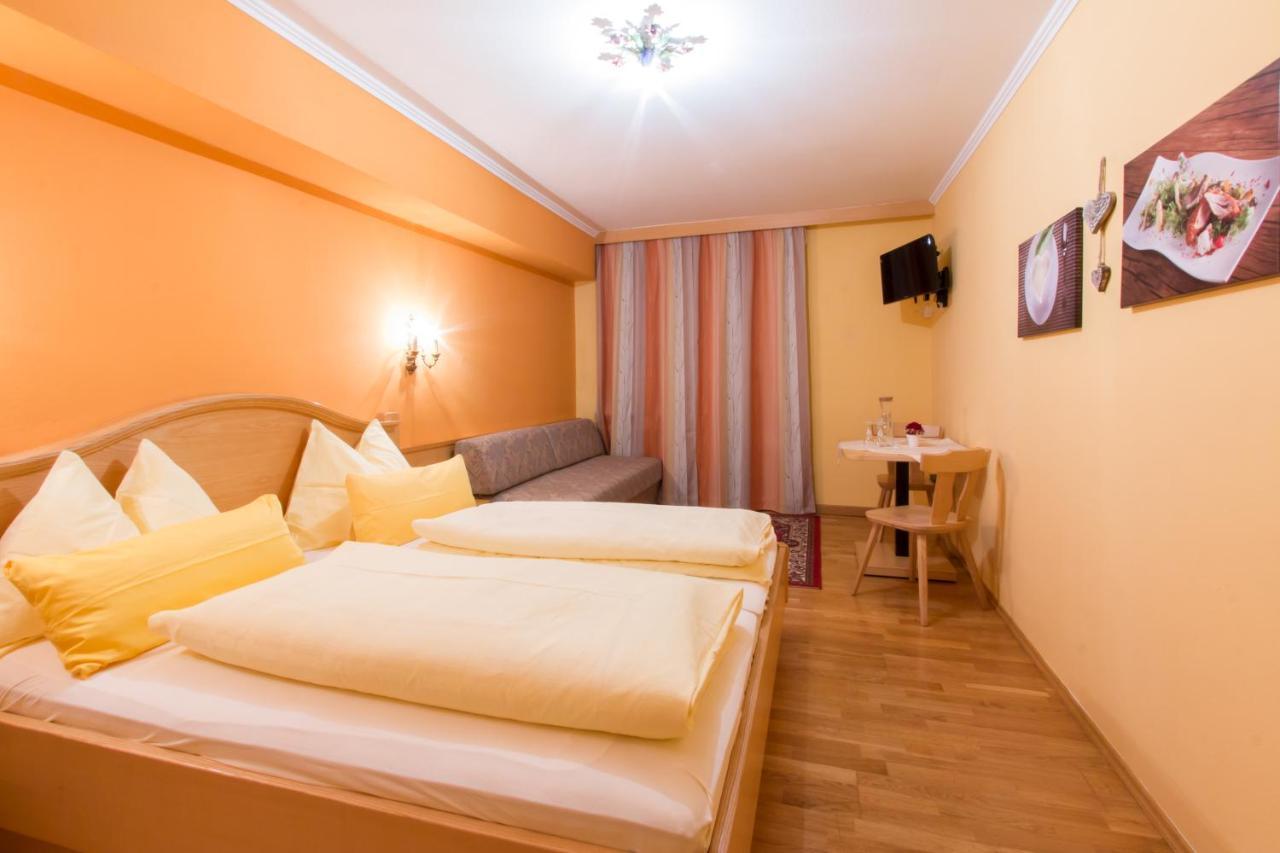 Hotel Gasthof Brueggler Radstadt Eksteriør bilde